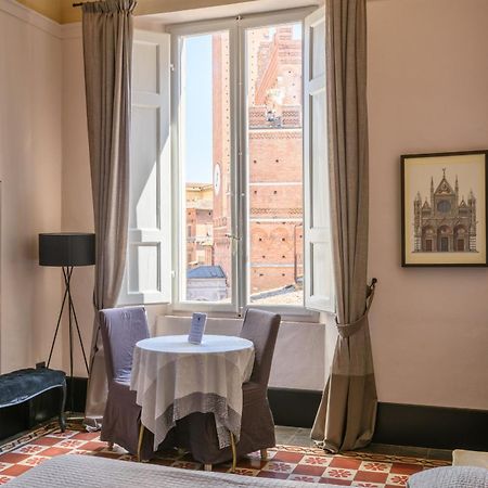 La Terrazza Sul Campo-Rooms Only Сиена Екстериор снимка