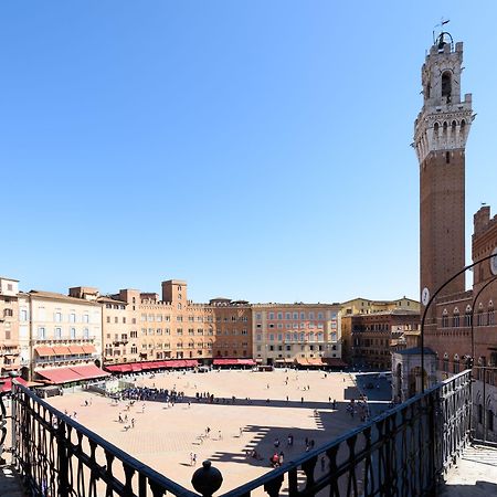 La Terrazza Sul Campo-Rooms Only Сиена Екстериор снимка